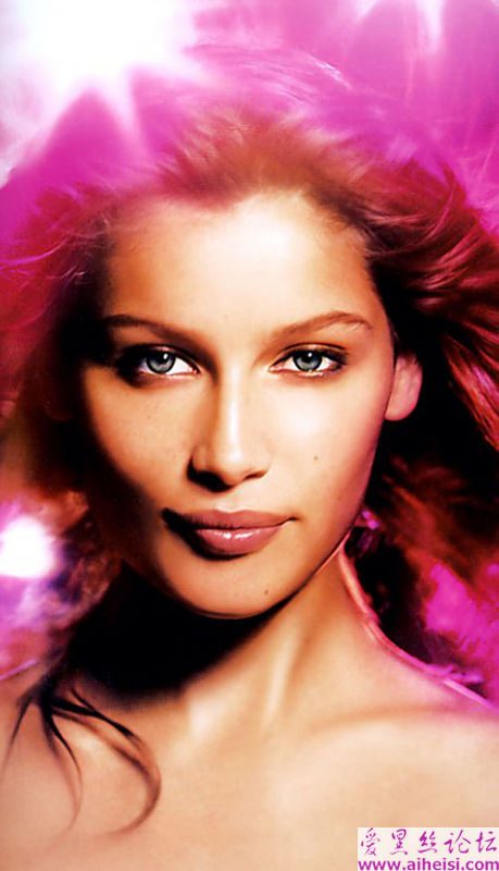 伊迪西亚·卡斯特(Laetitia_Casta)写真图片