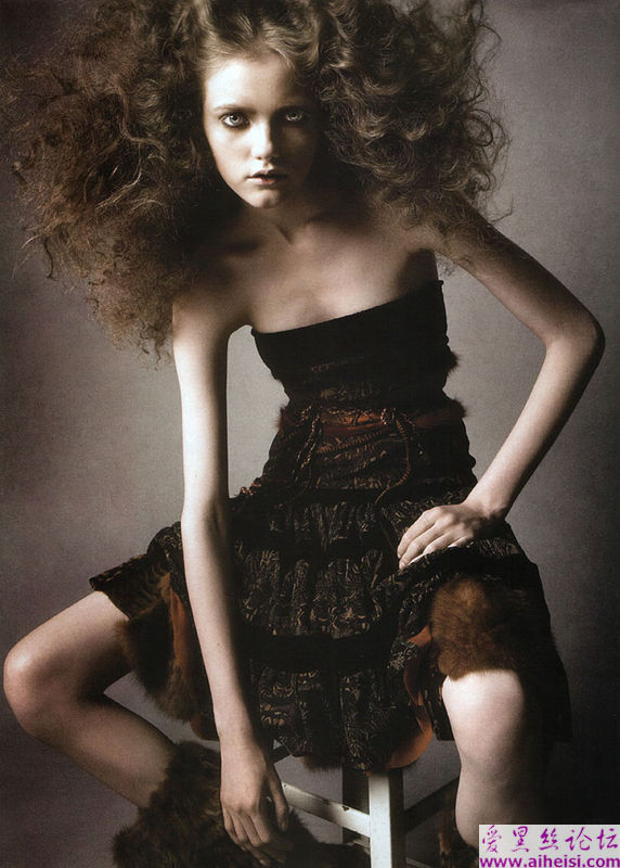 俄罗斯女星Vlada_Roslyakova写真