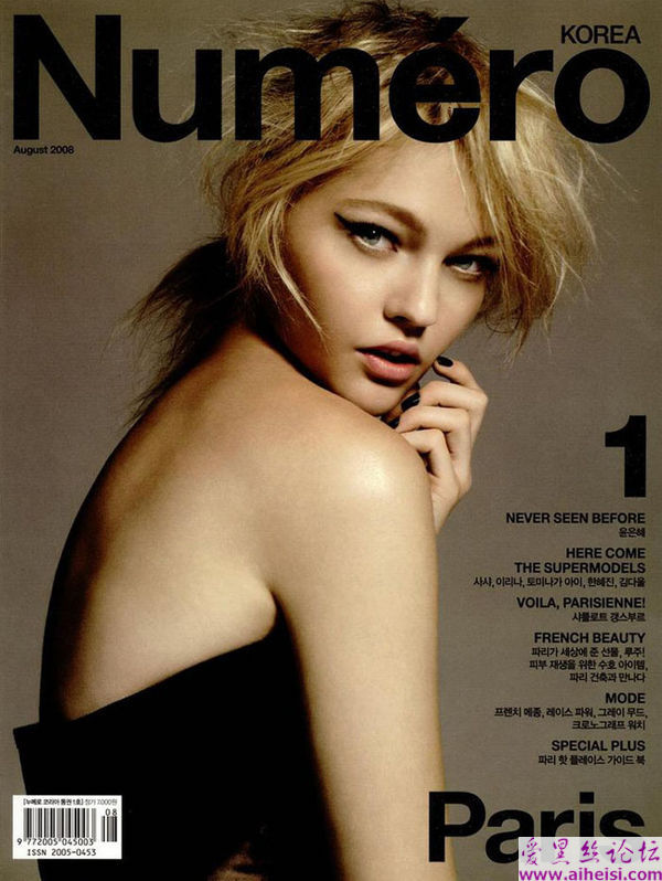 国际名模萨沙·彼伏波洛娃(Sasha_Pivovarova)写真图