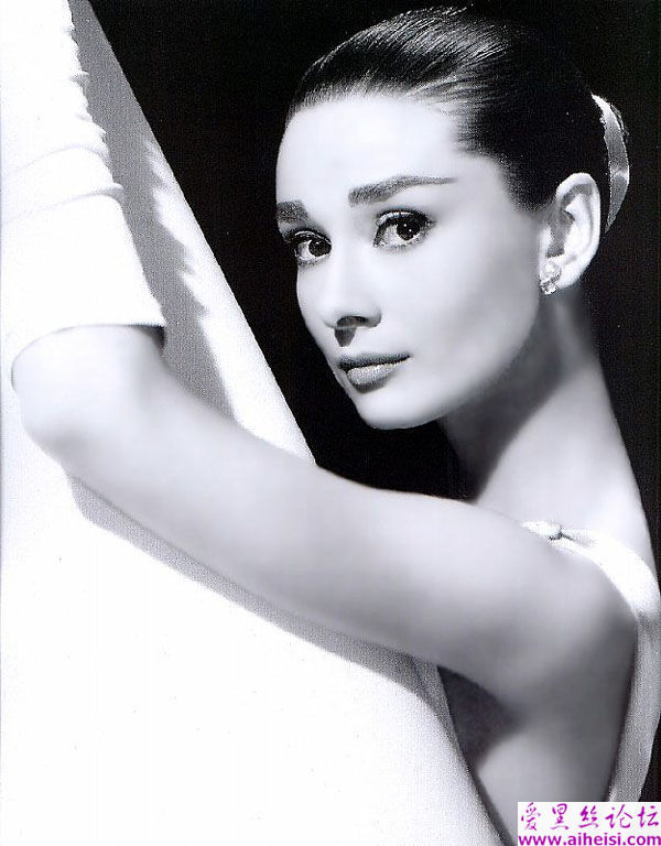 比利时美女奥黛丽·赫本(Audrey_Hepburn)写真图片
