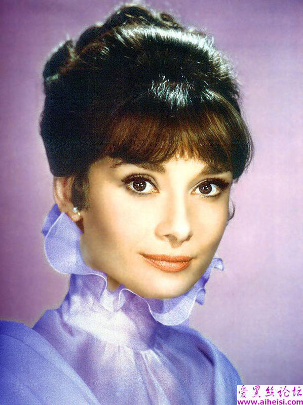 知名舞台剧与电影女演员奥黛丽·赫本(Audrey_Hepburn)写真图片