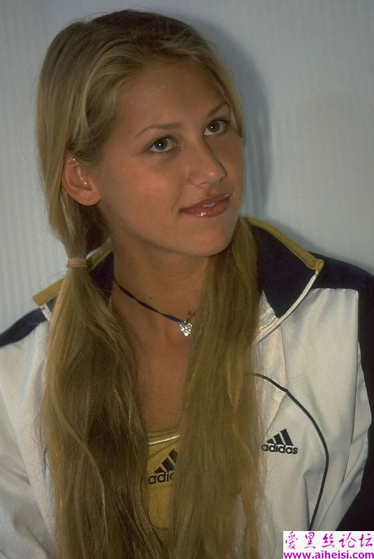 网坛美少女安娜·库尔尼科娃(Anna_Kournikova)写真图