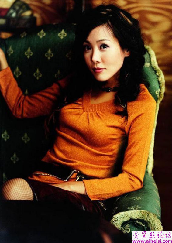 《黑帮千金要结婚》女主角金正恩
