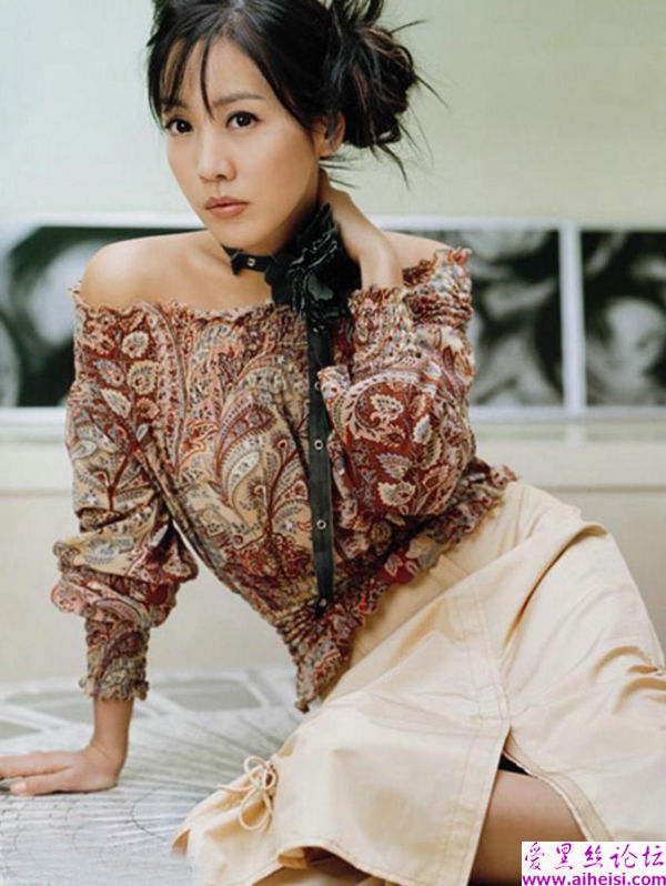 《黑帮千金要结婚》女主角金正恩