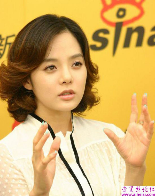 中国古装戏里很有名的韩国女星蔡琳图片