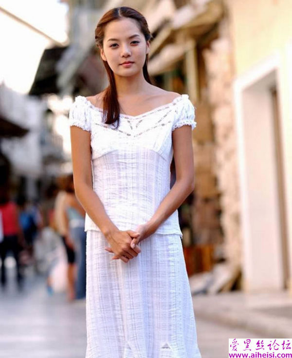 中国古装戏里很有名的韩国女星蔡琳图片