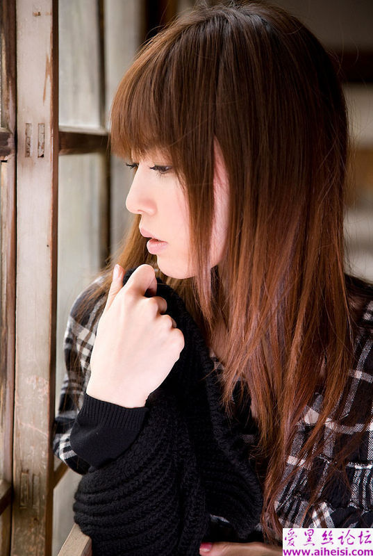 中田女子的高清晰青纯写真图