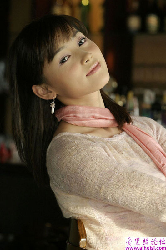 因“网络美女”走红的女星南相美