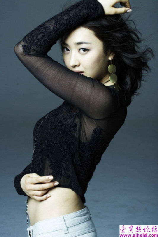 大眼儿韩国女星金敏贞写真图