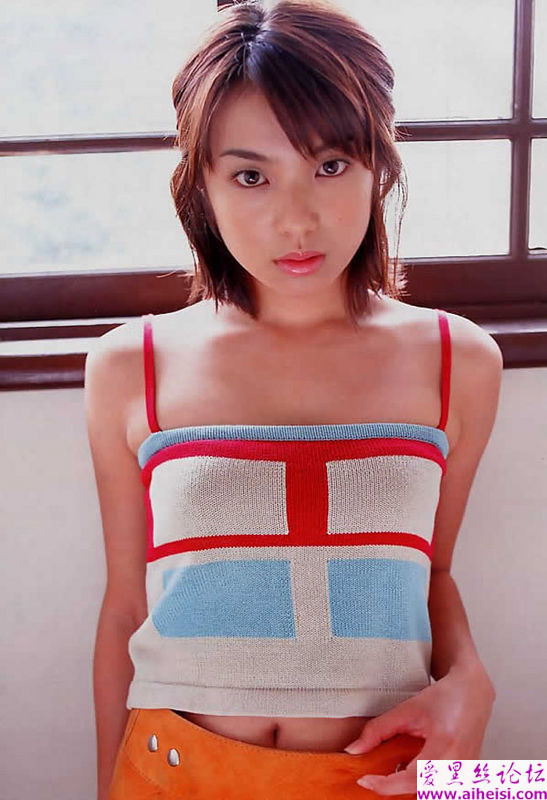 日本女星内山理名美图