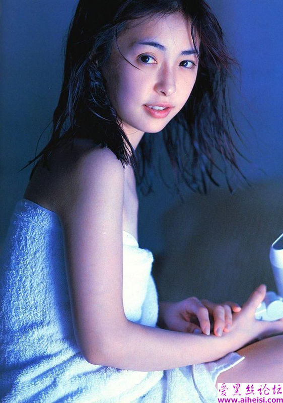 日本女星高井麻帆纯美写真
