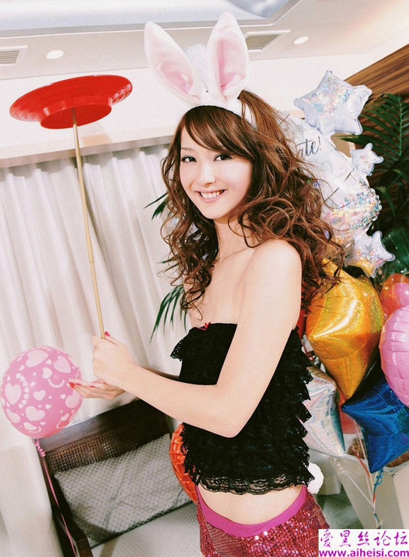 日本女生佐木希阳光写真影集
