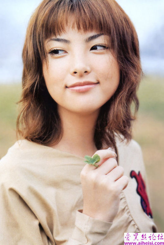 日本新一代的广告天后田中丽奈写真图片