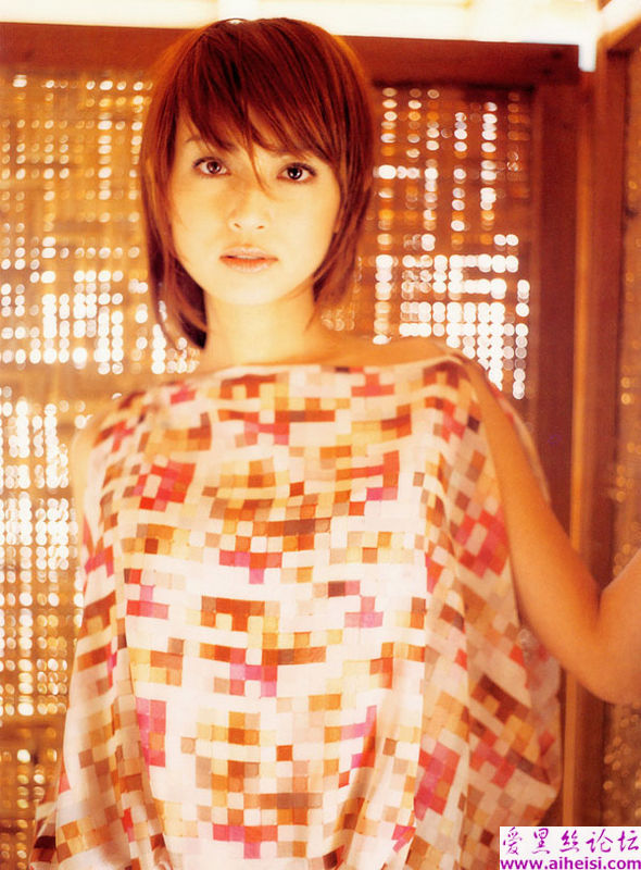 日本演员长谷川京子
