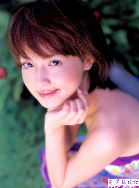 日本演员长谷川京子