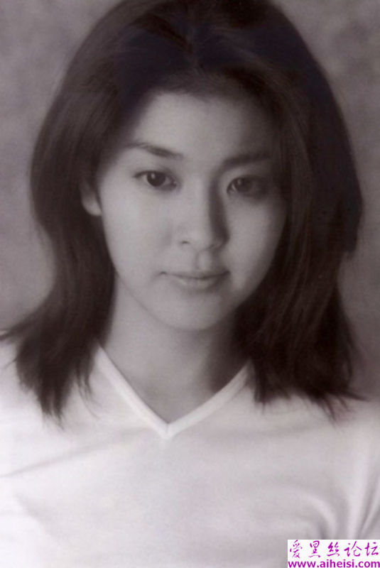 永远的女星松隆子写真图片