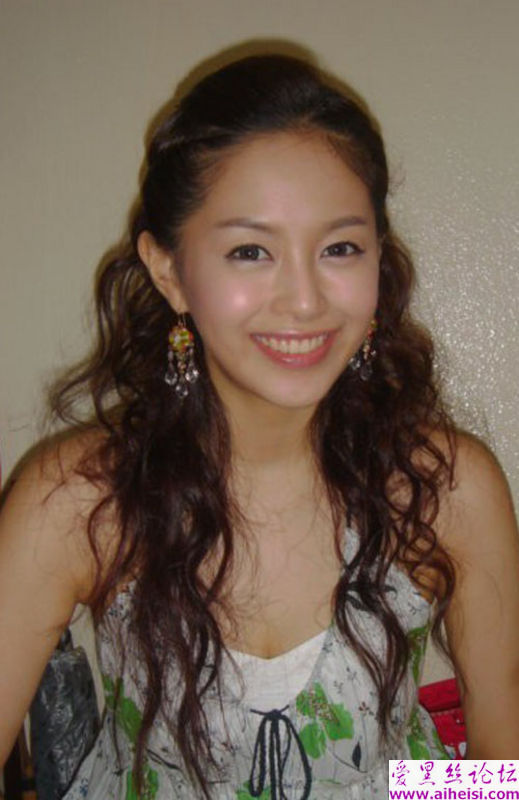 汉阳大学舞蹈系出道女星李英雅写真图
