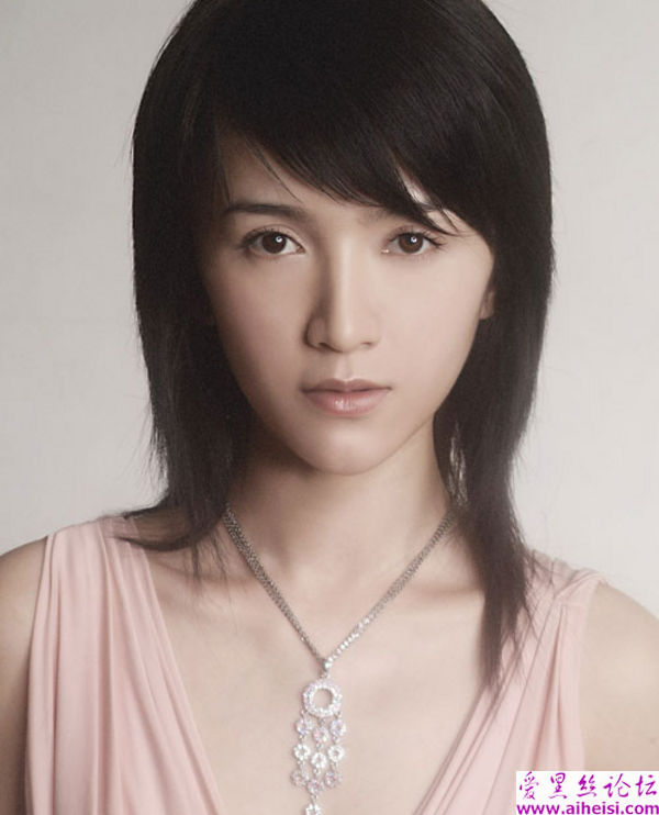 清澈如水的北海姑娘写真