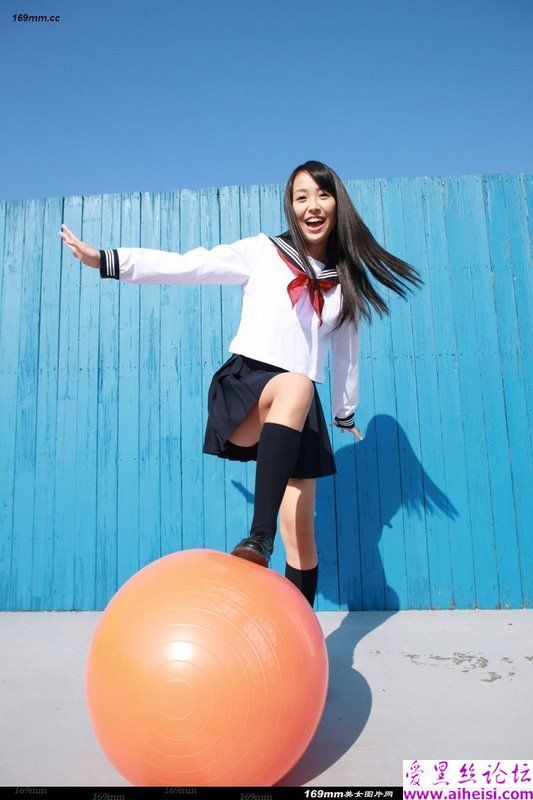 漂亮的美女碰上野兽怎么办