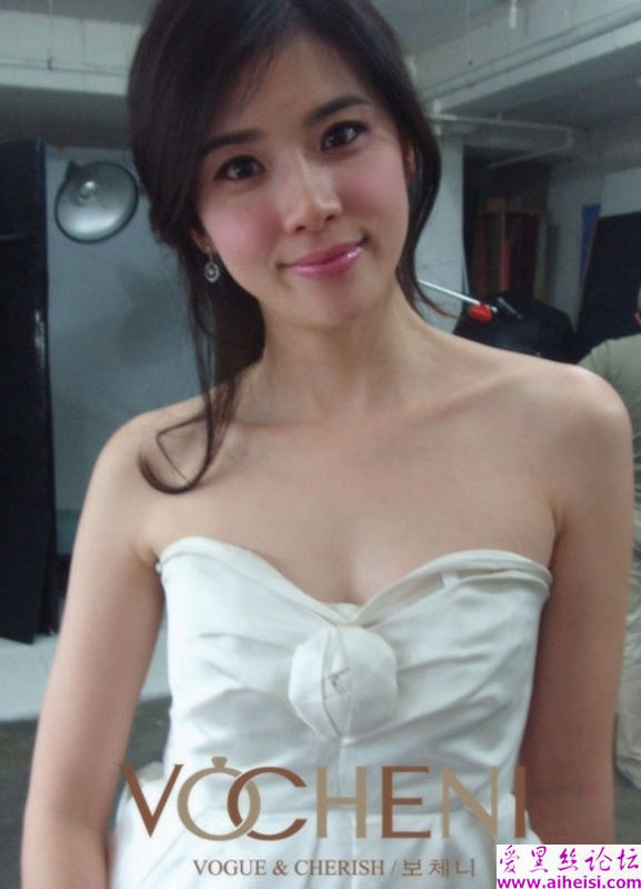 电影女星李宝英写真图