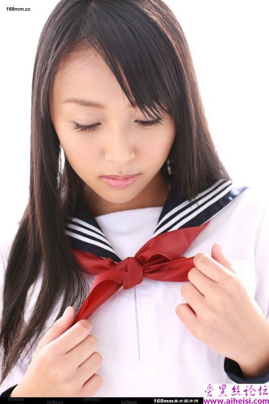 红红的蝴蝶大胸大波漂亮美女