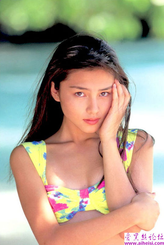 美女明星宝生舞图片