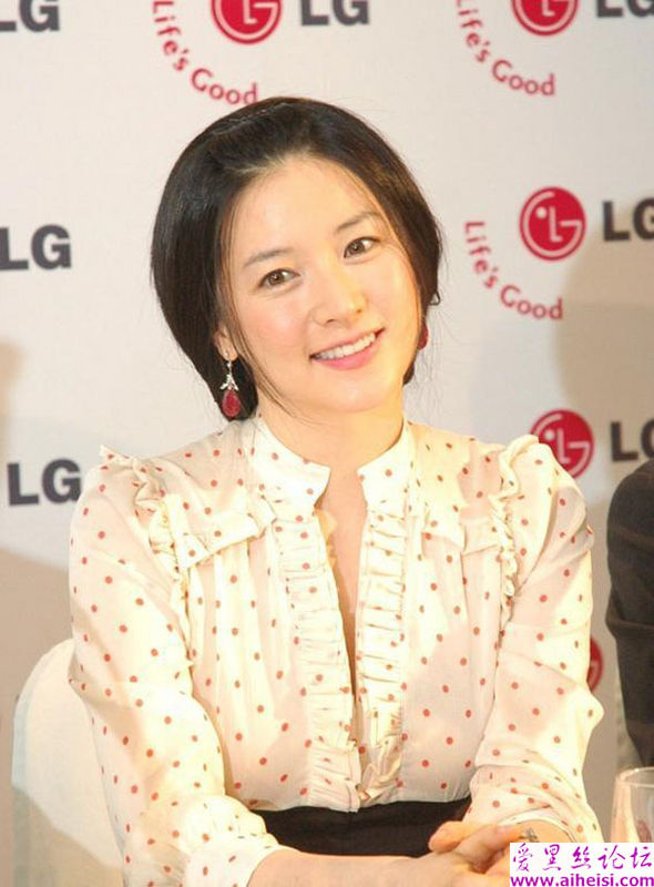 著名影片大常今女主角李英爱组图