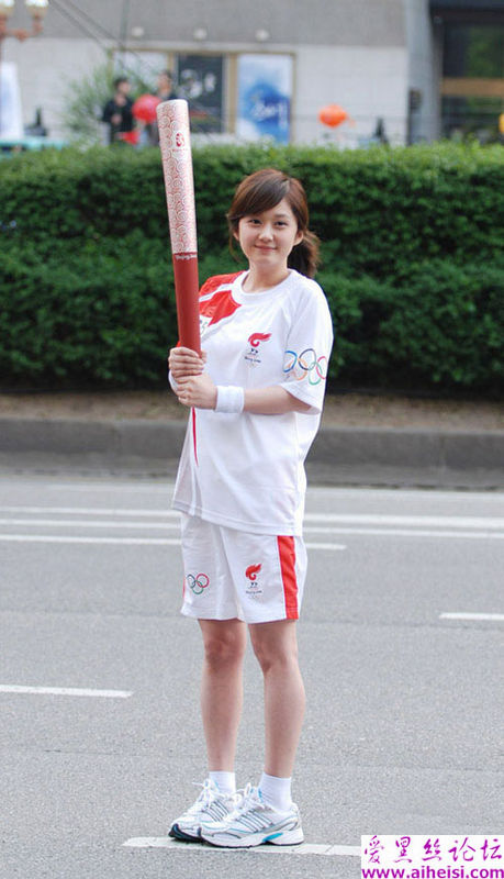 韩国人气女星张娜拉个人写真图片