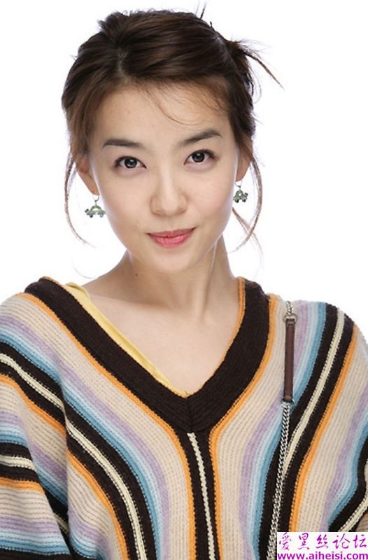 韩国女歌手朴善英