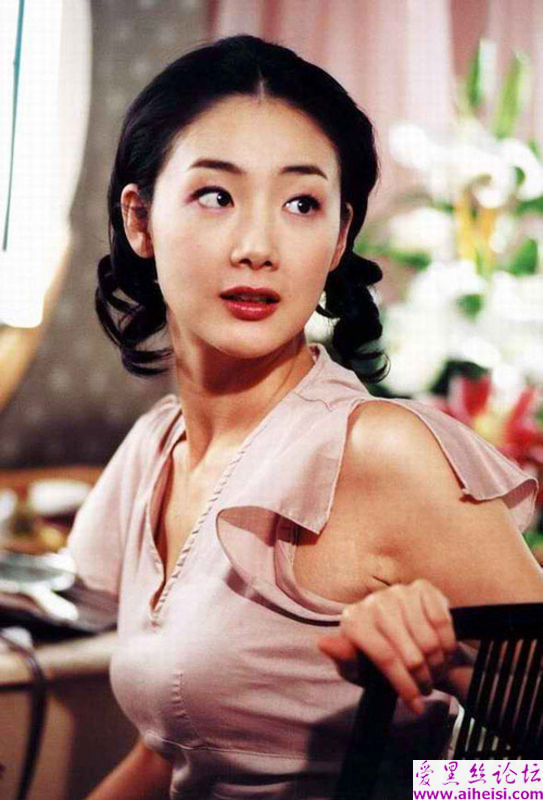 韩国电影女演员崔智友图片