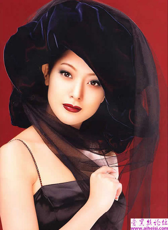 韩国美女巨星金喜善个人写真图