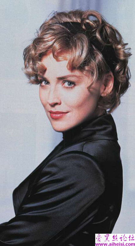 美国著名演员莎朗·斯通(Sharon_Stone)照片