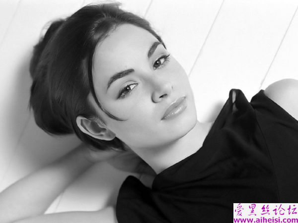 高清晰面部特写美女图欣赏