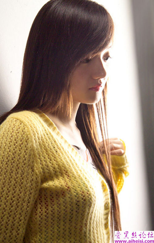 16岁小美女的阳光照片