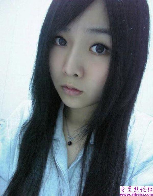 90后小女生自拍图