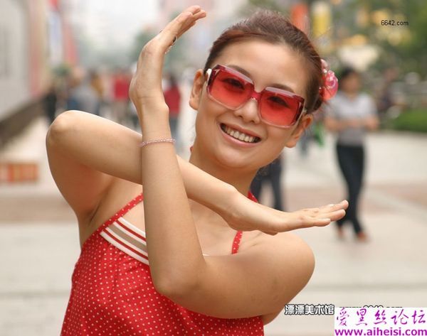 可爱的快乐天使YOYO自拍