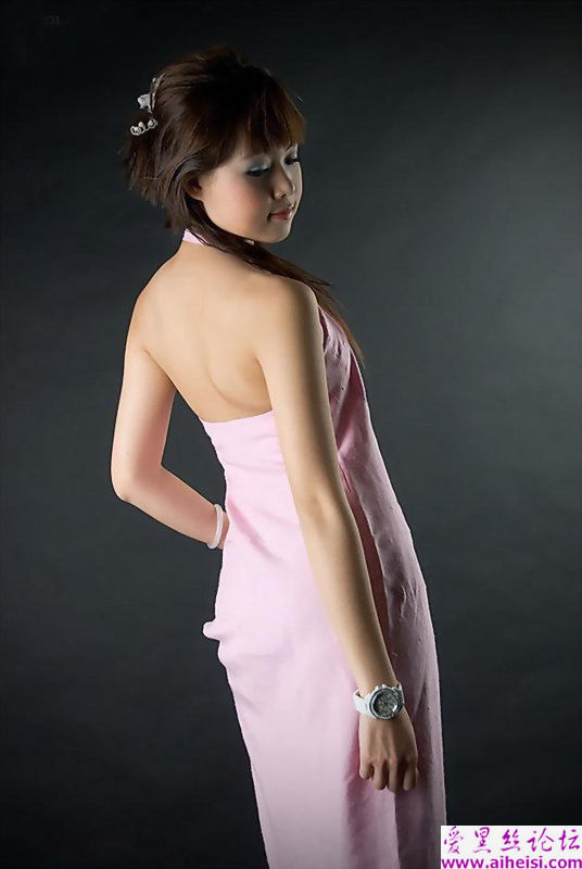 四川美女的棚拍艺术写真集