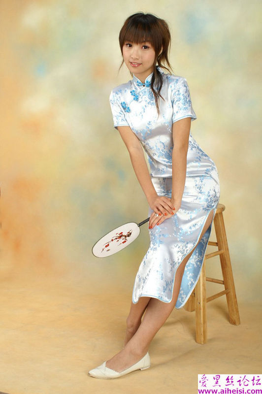 在影楼里拍出来的江南美女气息图片