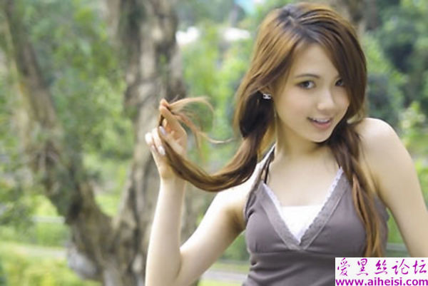 妩媚动人的校园大女生美图