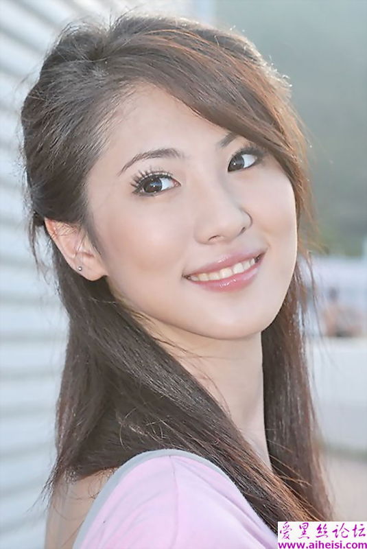 爱戴花的可爱女生漂漂照片