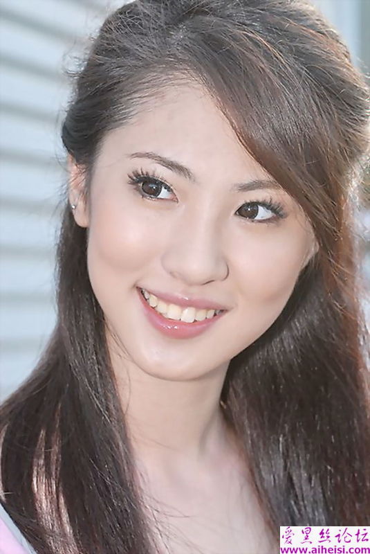 爱戴花的可爱女生漂漂照片