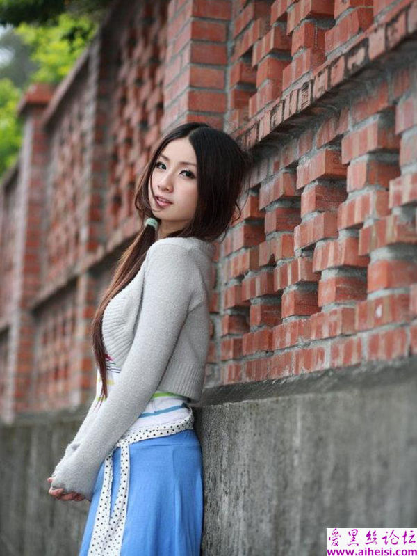 窈窕美女自拍好身材