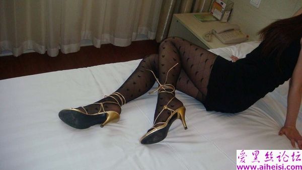 美女家中自拍火辣部位