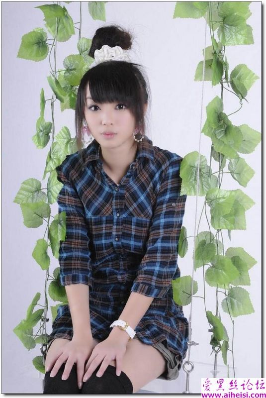 超级清纯非主流校园小美女