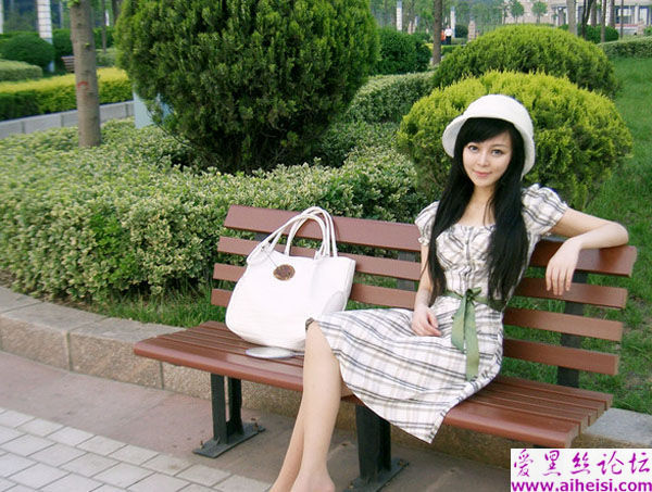 都市女孩子们自制的非主流照片欣赏
