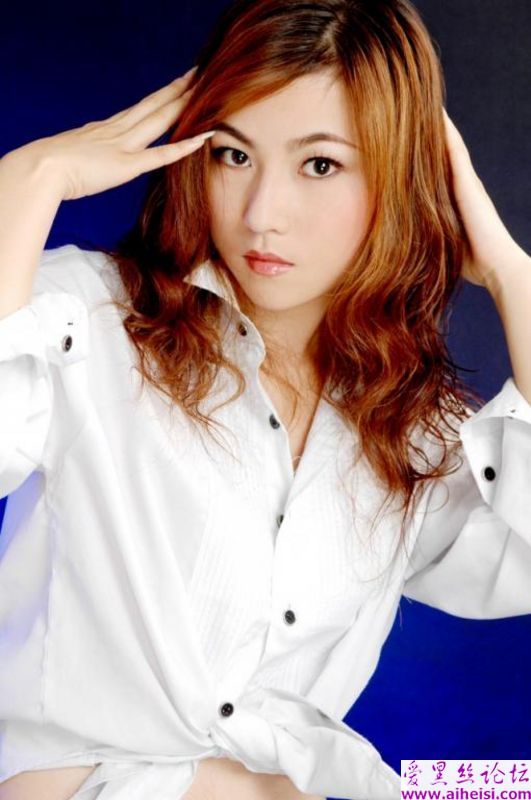 非常有气质的一位办公室女士写真