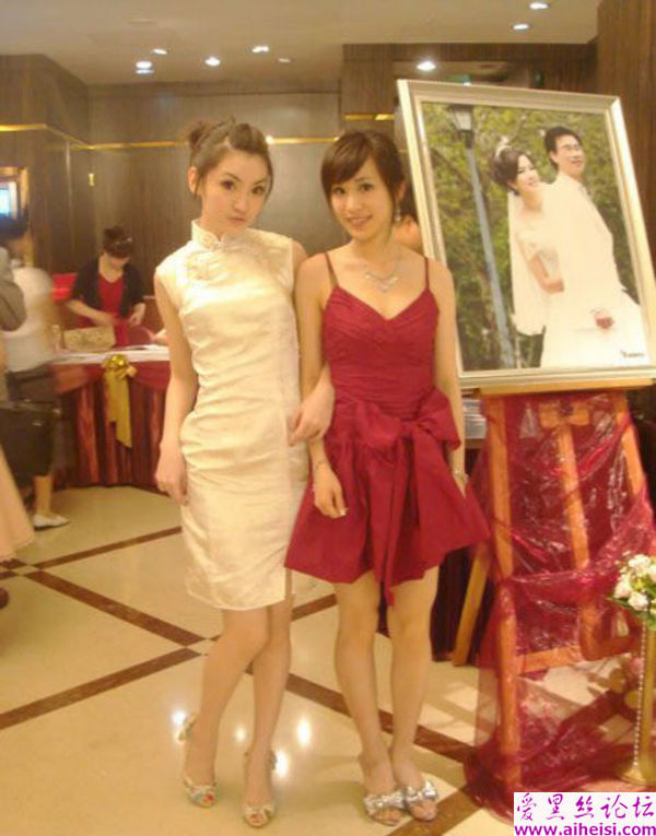 非注流美女的街头自拍