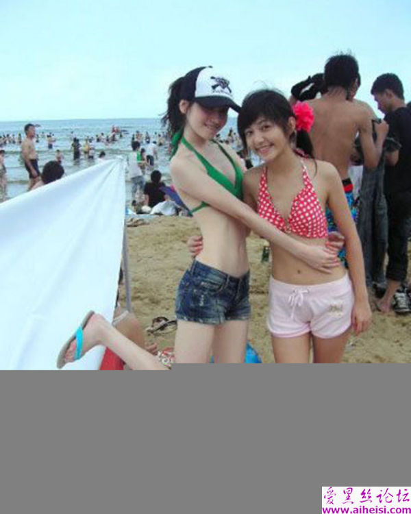 非注流美女的街头自拍