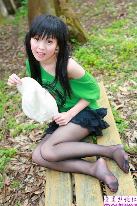 清纯可人的少女白丝