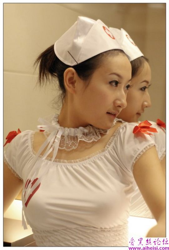 漂亮的性感白丝小护士